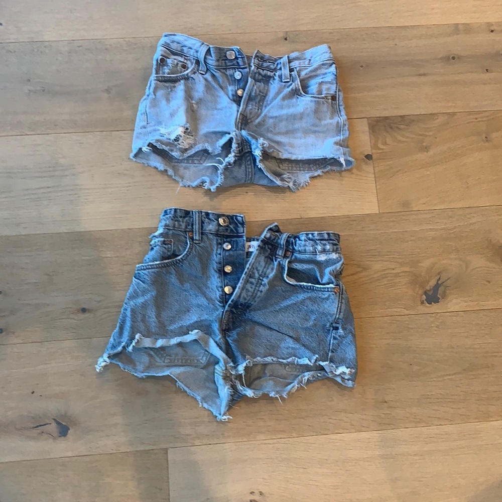 Levi’s and Zara shorts!
